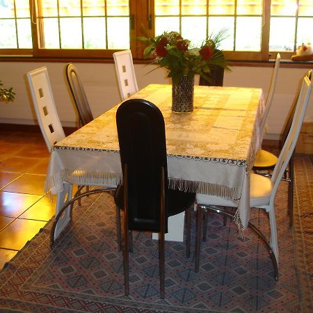 Bnb Le Relais Du Chateau Aigle Luaran gambar