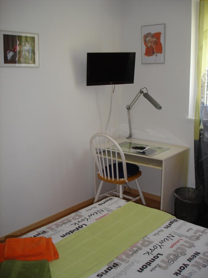 Bnb Le Relais Du Chateau Aigle Luaran gambar
