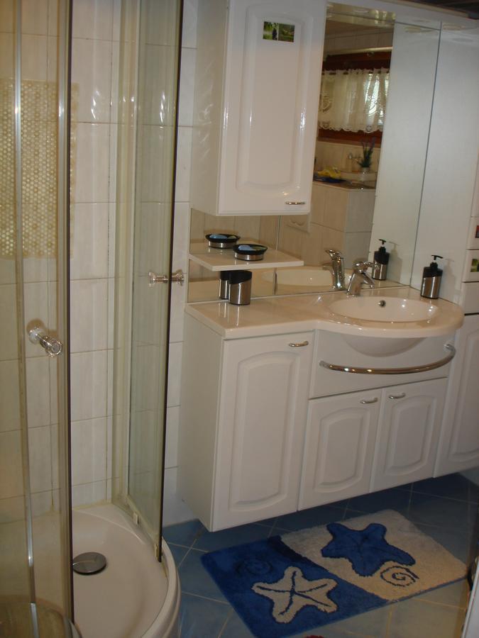Bnb Le Relais Du Chateau Aigle Luaran gambar