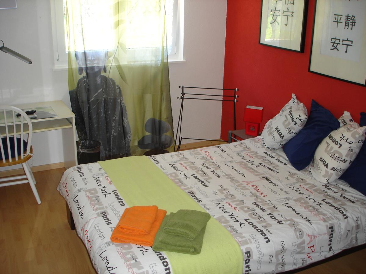 Bnb Le Relais Du Chateau Aigle Luaran gambar