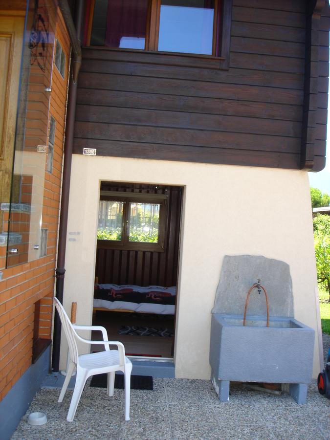 Bnb Le Relais Du Chateau Aigle Luaran gambar